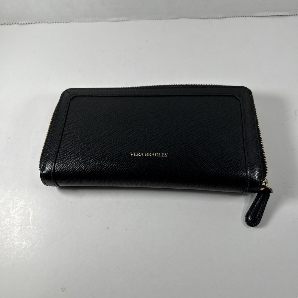 vera bradley black vinyl‎ Zip Top Wallet